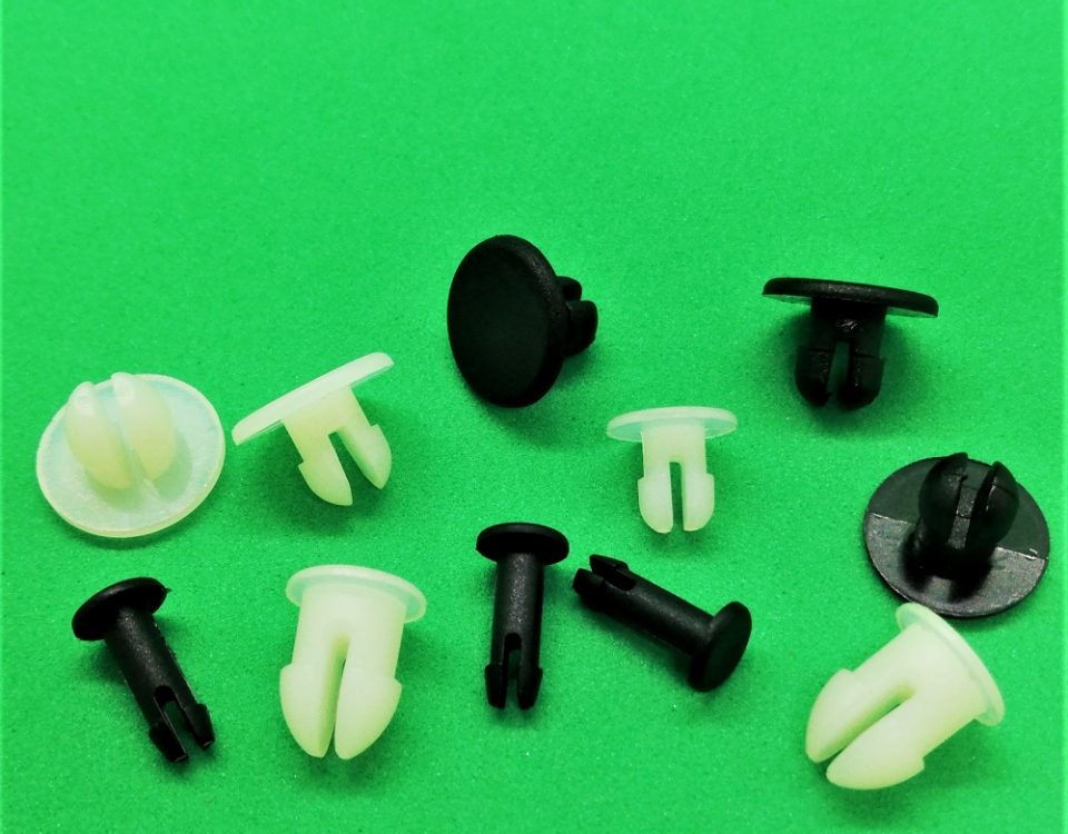 PANEL FASTENERS - Panel fasteners